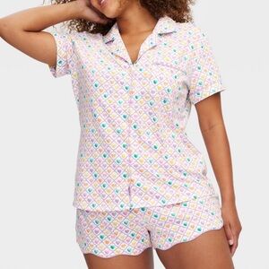 Roller Rabbit x Target Exclusive Geo Heart Short Sleeve & Short Pajama Set sizeM